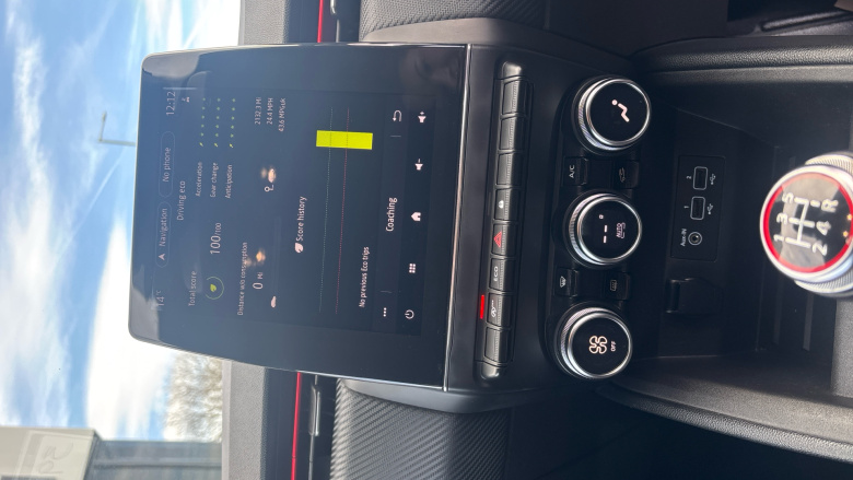 Renault Clio 1.0 TCe 100 RS Line 5dr Petrol Hatchback